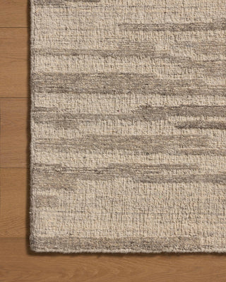Loloi Hartley Silver / Grey 2'-6" x 7'-6" Runner Rug