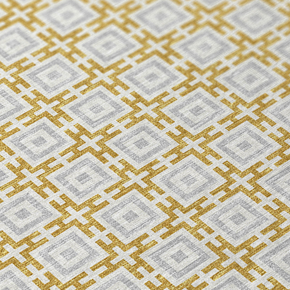 Indoor/Outdoor Marlo MO1 Gold Machine Washable 2'3" x 7'6" Rug