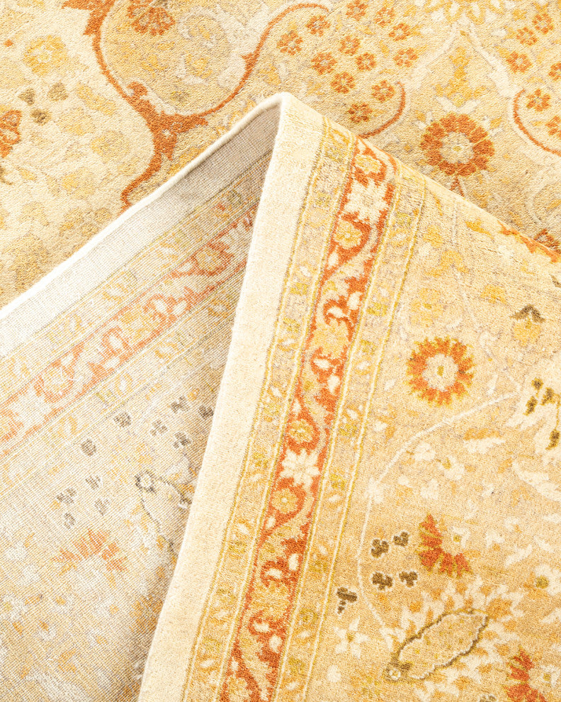Angelina, One-of-a-Kind Hand-Knotted Area Rug Ivory, 8'2"x10'4"
