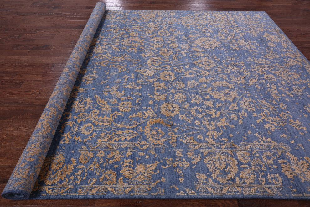 9' 0" X 11' 8" Persian Wool & Silk Handmade Rug - Q15757
