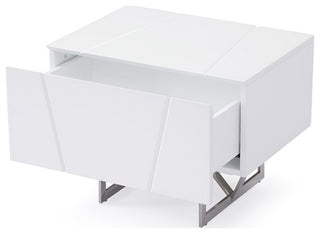 Modrest Chrysler White Dresser and Two Nightstands
