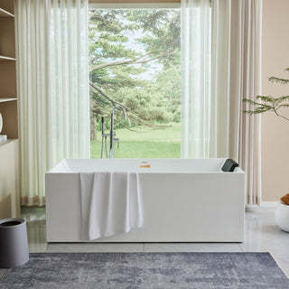 Freestanding Acrylic Bathtub, White/Titanium Gold