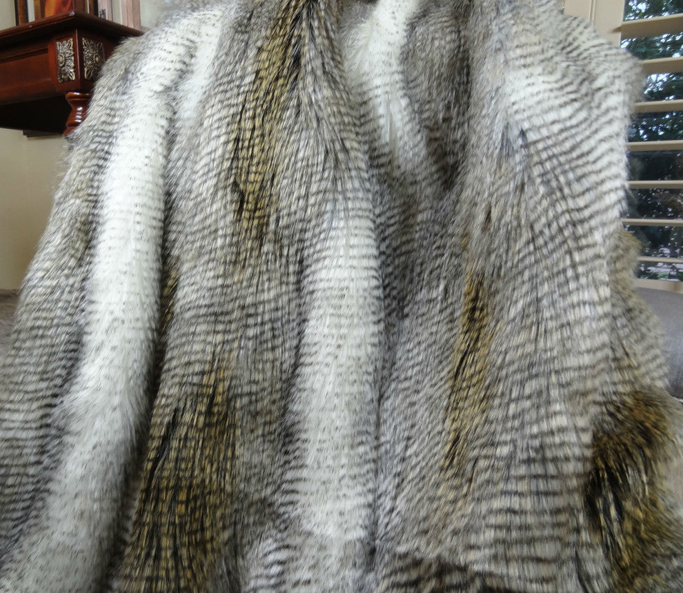 Plutus Faux Alaskan Hawk Handmade Throw Blanket, 60 X 72, Single Sided