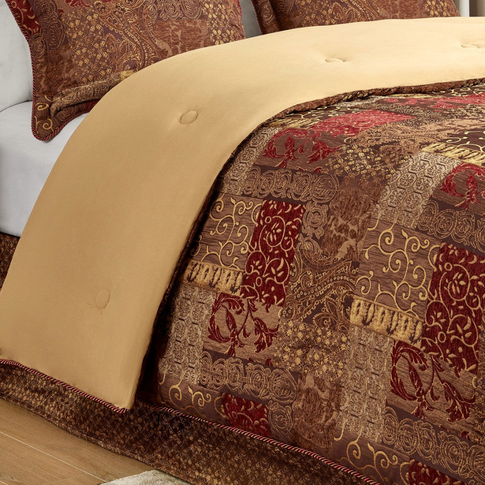 Croscill Galleria Traditional Patchwork 4-Piece Comforter Set, Red, King