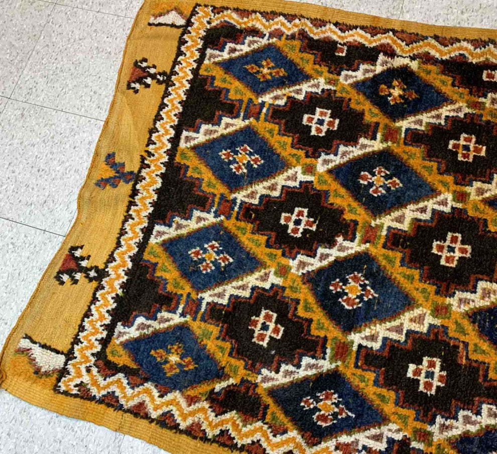 Handmade Antique Moroccan Berber Rug, 4.5'x7.2', 137cmx219cm 1880s