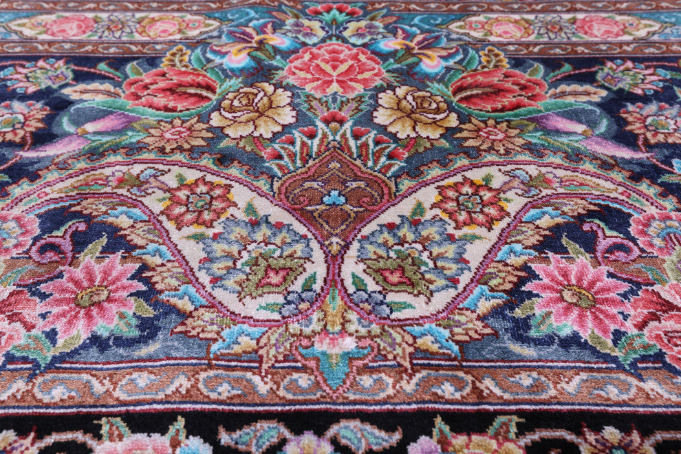 8' 0" X 10' 0'' Hand Knotted High End Persian 100% Silk Rug Q4779