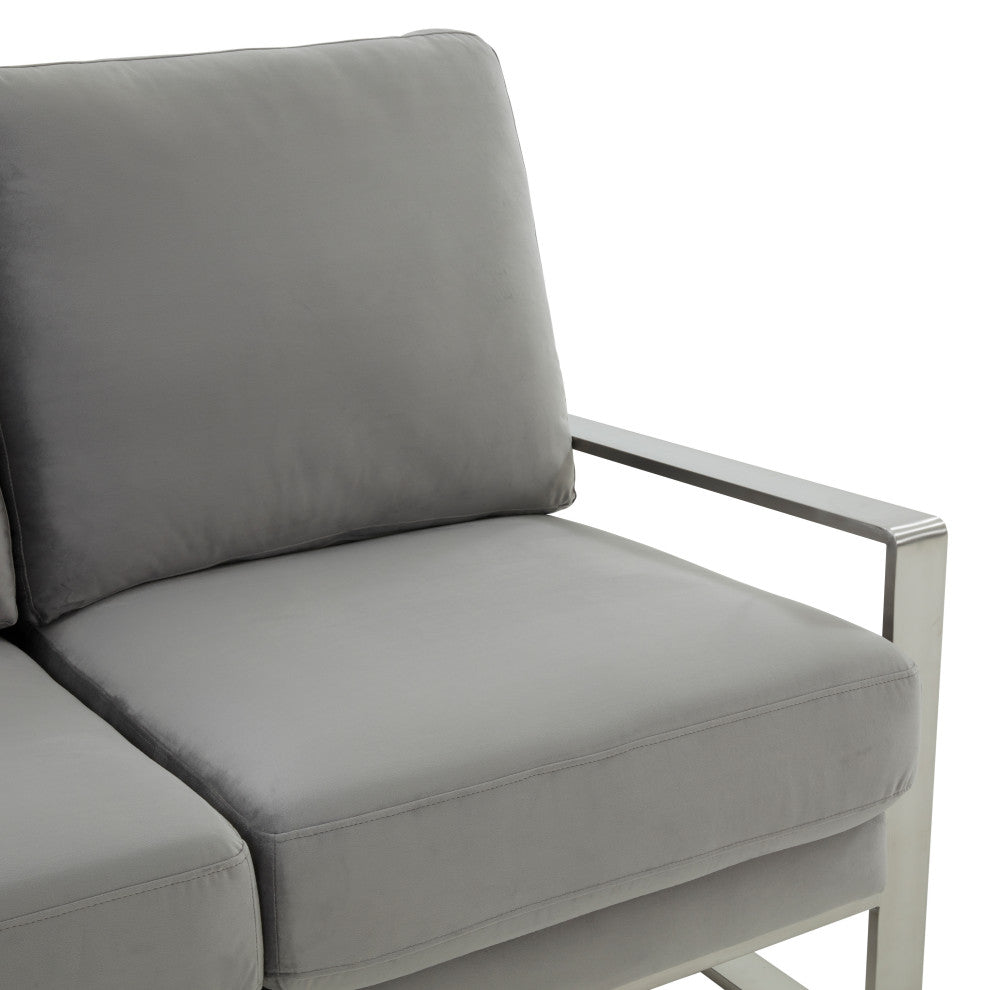 LeisureMod Jefferson Modern Design Velvet Loveseat With Silver Frame, Light Gray