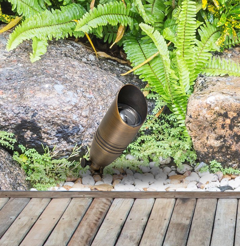 Annabelle Cast Brass Spot and Path Lighting, Set of 6, Kit 2