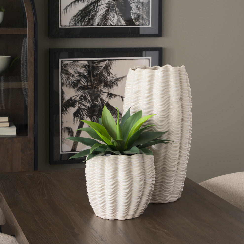 Velia Short Vase