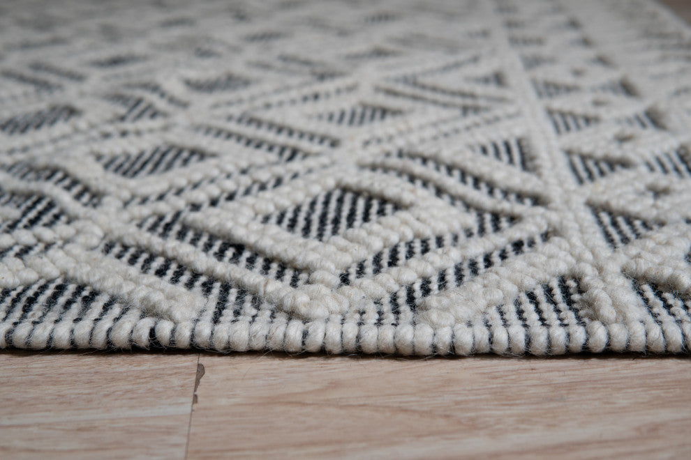 EORC Black Handwoven Wool Durrie Kilim Rug 5'x8'