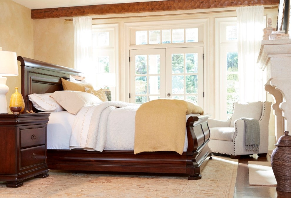 Louie P''s Sleigh Bed Complete, Cal King