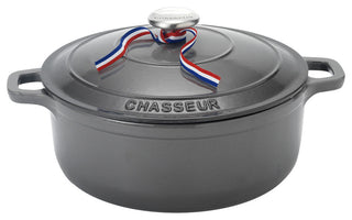 Chasseur 7.1-Quart Caviar-Grey Enameled Cast Iron Round Dutch Oven