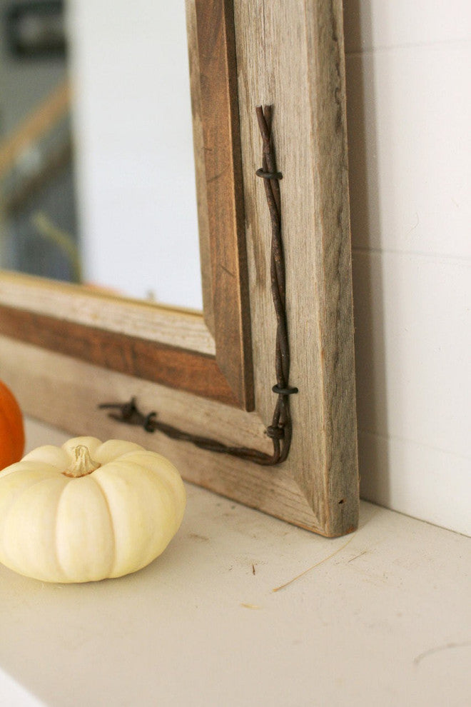 Hobble Creek Style Barnwood With Alder Overlay And Barbed Wire, 30"x42"