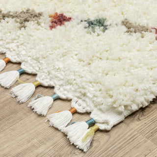 Aurora Lattice Ivory/Multi Indoor Area Rug, Ivory, 6'7" x 9'6"