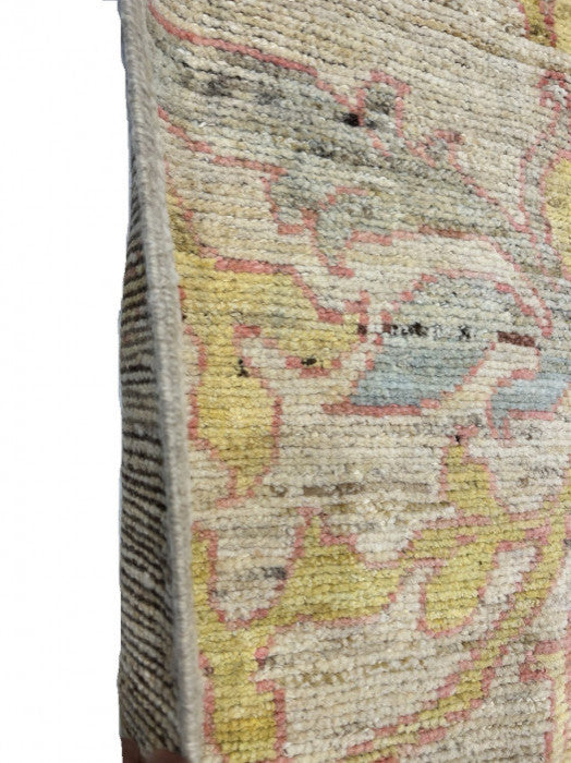 Fine Hand Knotted Persian Sultanabad Rug 6'1"x9'4"