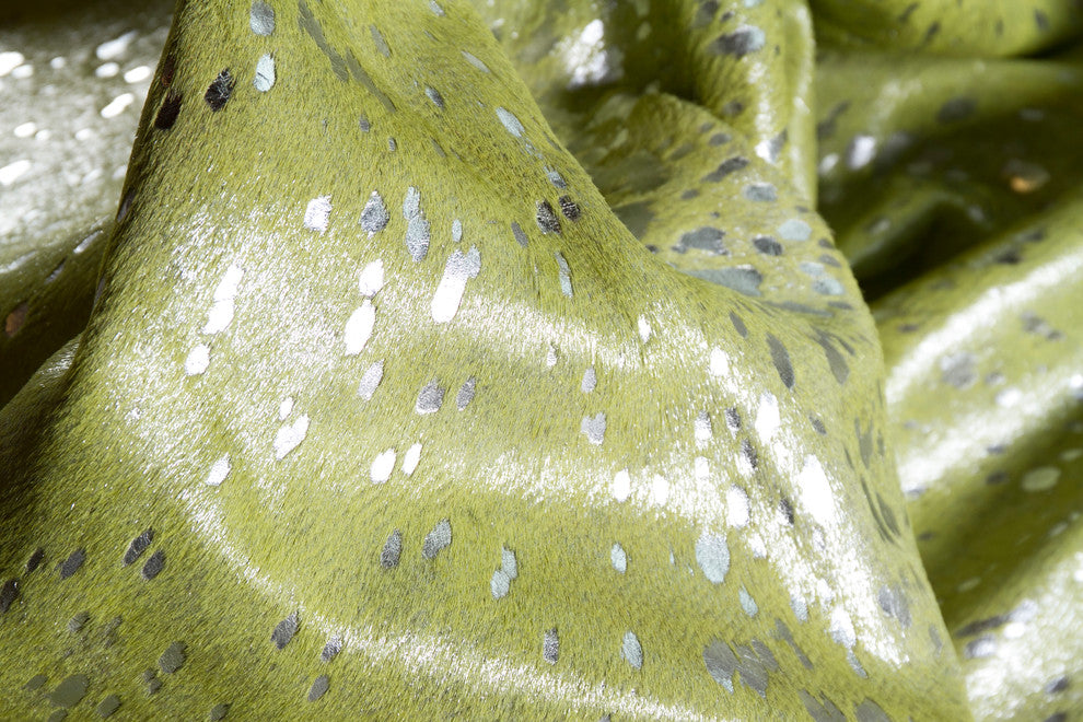 5'x7' Scotland Cowhide Rug, Lime and Silver