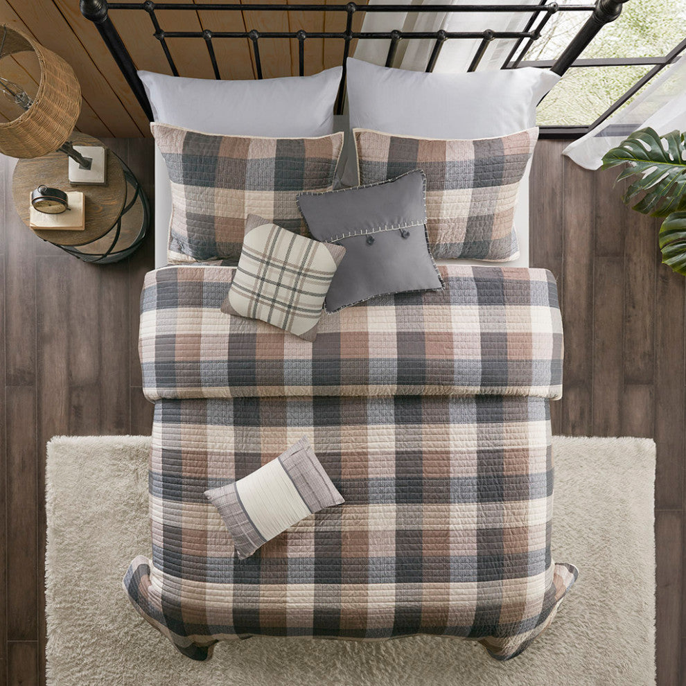Madison Park Ridge 6 Piece Printed Herringbone Quilt Set With Throw Pillows