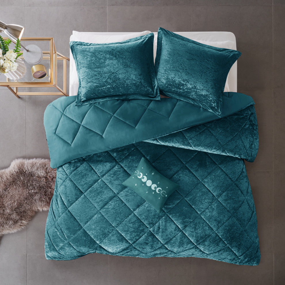 Intelligent Design Felicia Crushed Velvet 4-Piece Comforter Set