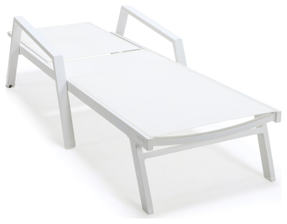 LeisureMod Marlin Chaise Lounge Set With Arms and Fire Pit Table, White