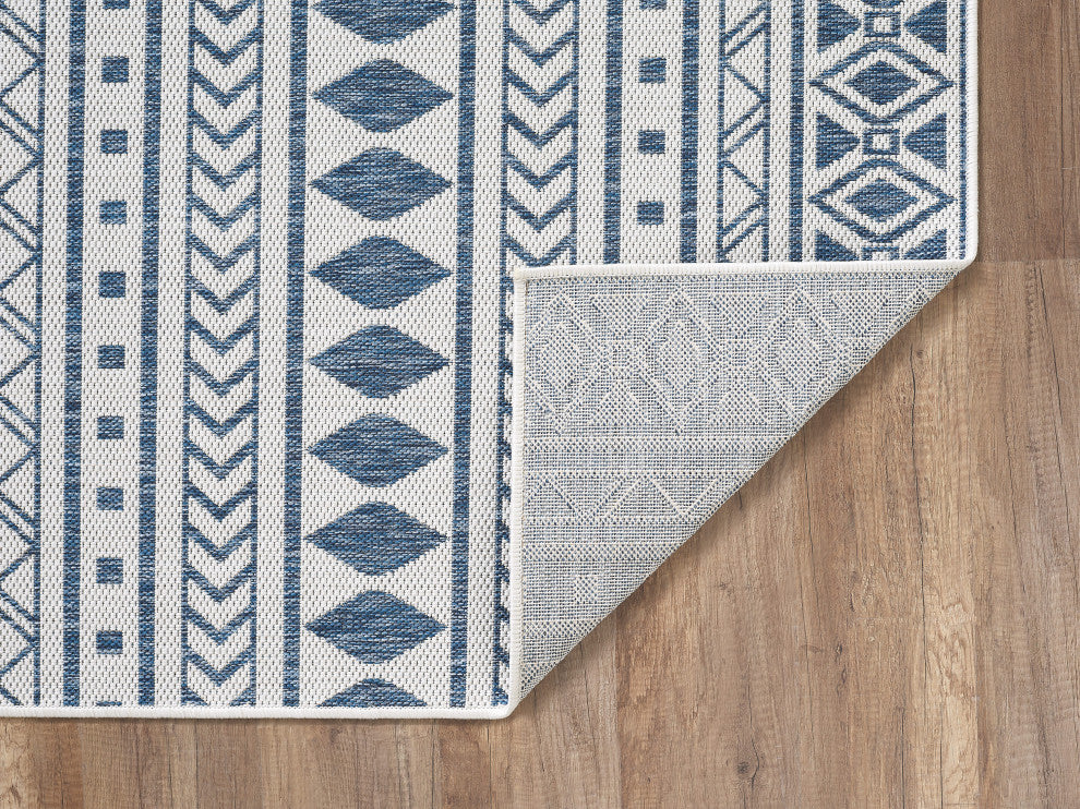 Provo Natura Indoor/Outdoor Coastal Area Rug, Ivory/Blue, 7'10 Round