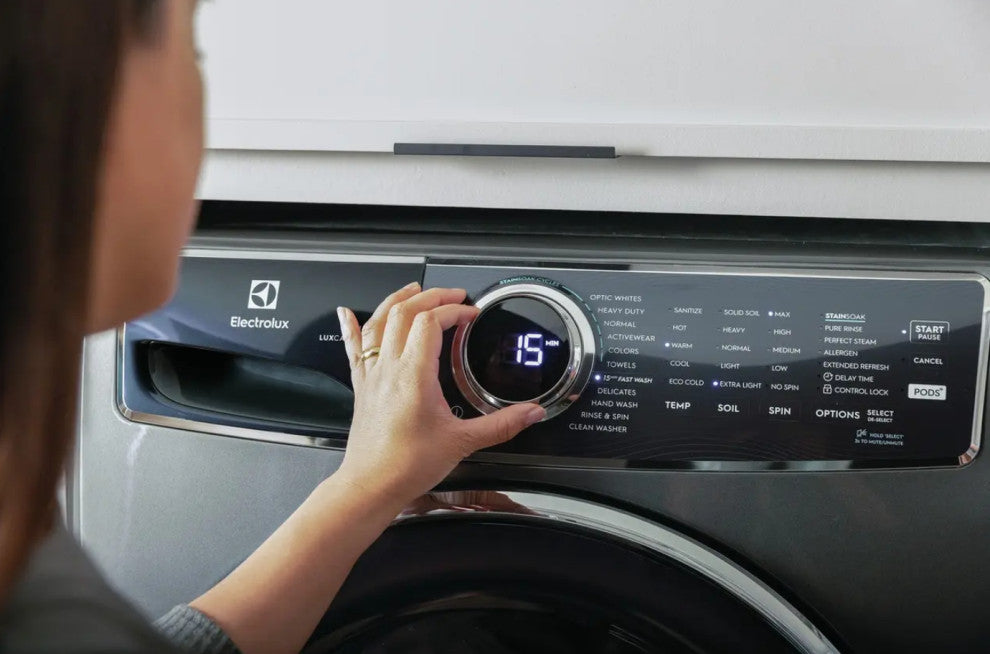 Electrolux Front Load Perfect Steam™ Washer with LuxCareÂ®
