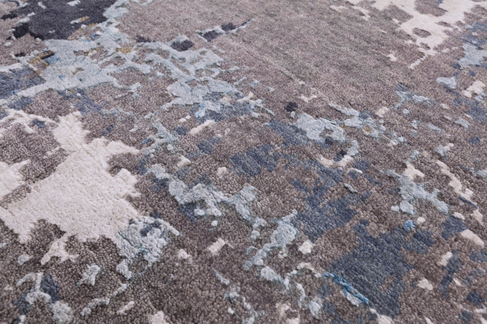 9' 0" X 12' 3" Wool and Silk Handmade Abstract Rug Q6229