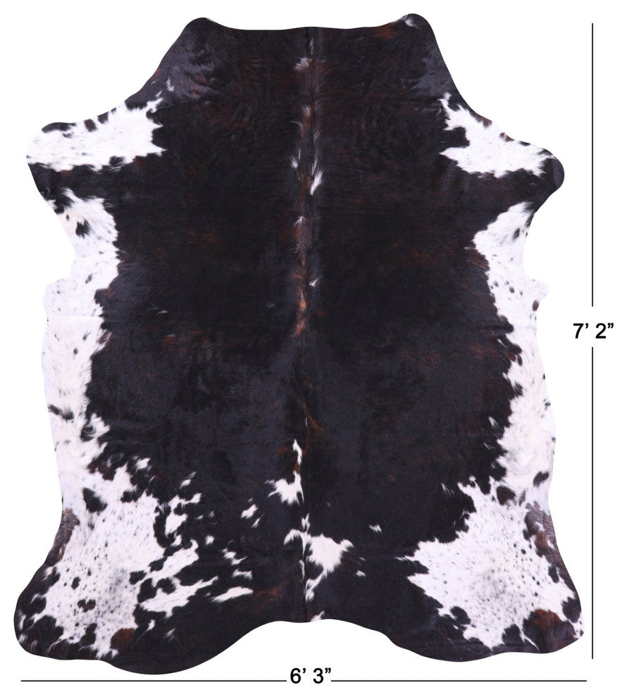 7' 2" X 6' 3" Natural Cowhide Rug C1679