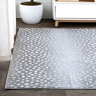 Antelope Modern Animal Light Gray/Cream 8'x10' Area Rug