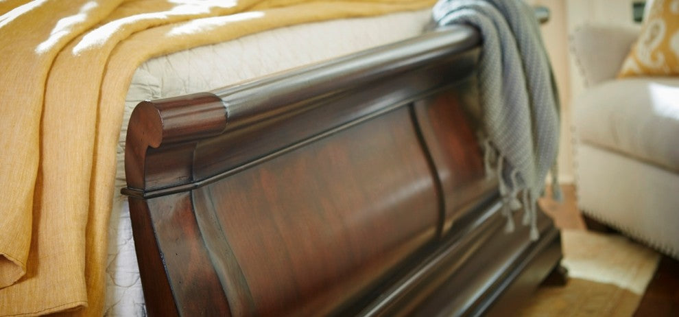 Louie P''s Sleigh Bed Complete, Cal King