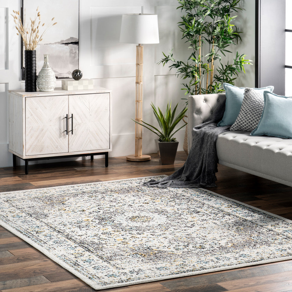 Nuloom Traditional Medallion Verona Rug, Grey 3'x5'