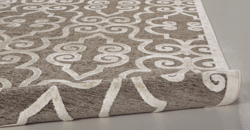 Weave & Wander Soho Zam Soft Chenille Rug, Gray/Ivory, 5'3"x7'6"