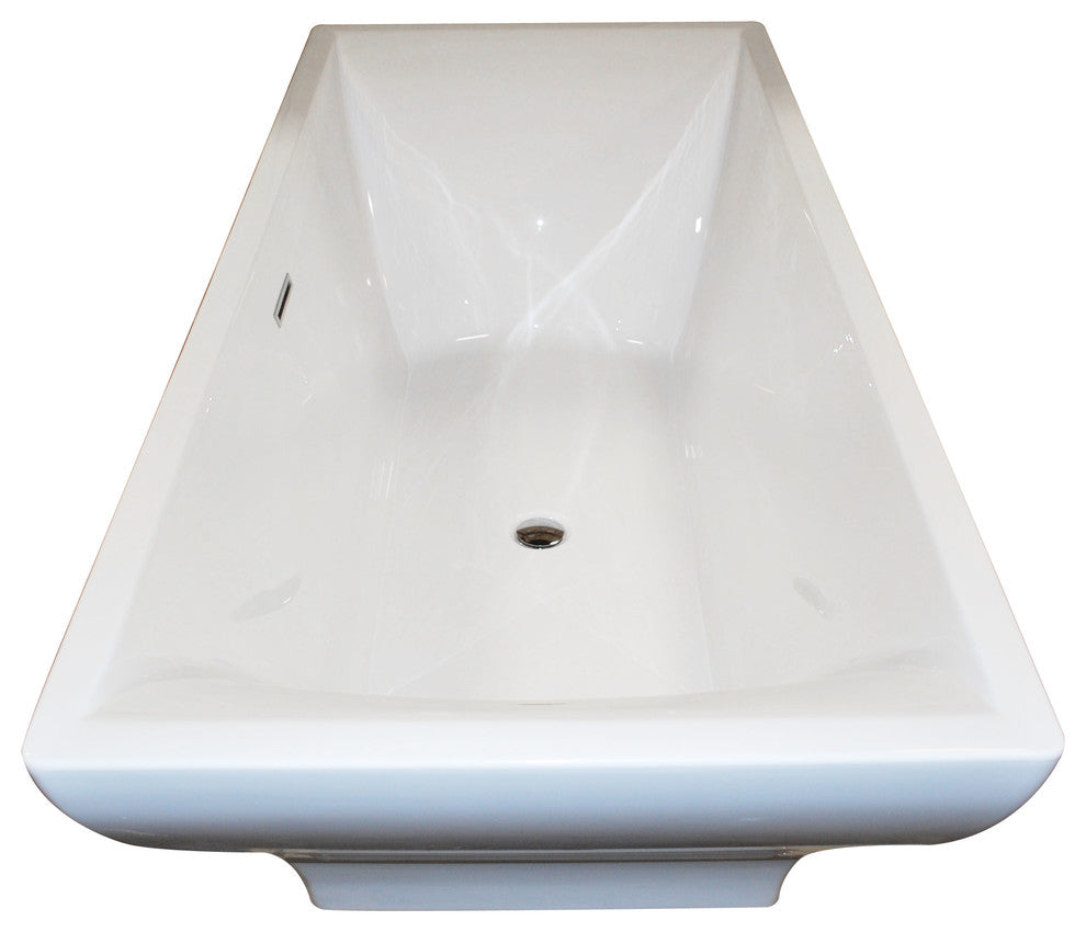 Latour 32 x 71 Freestanding One Piece Soaker Tub with Center Drain