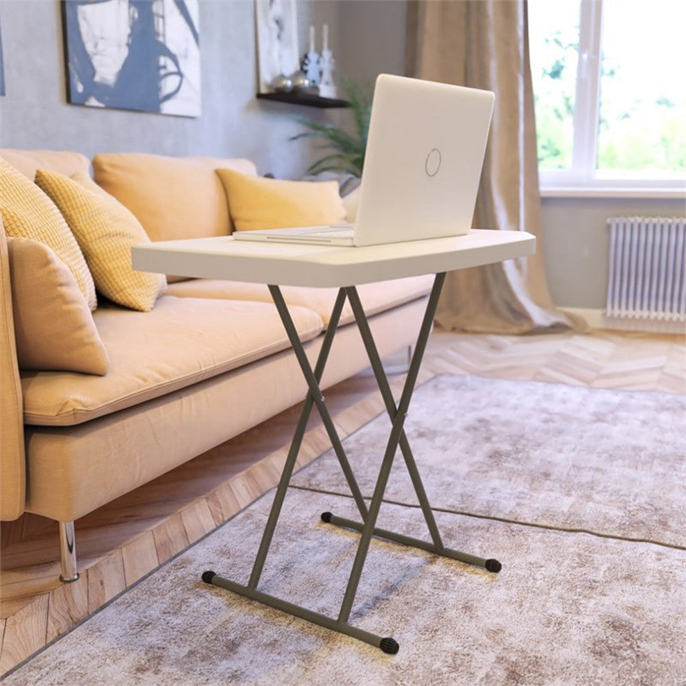 Indoor/Outdoor Plastic Folding Table, 30"
