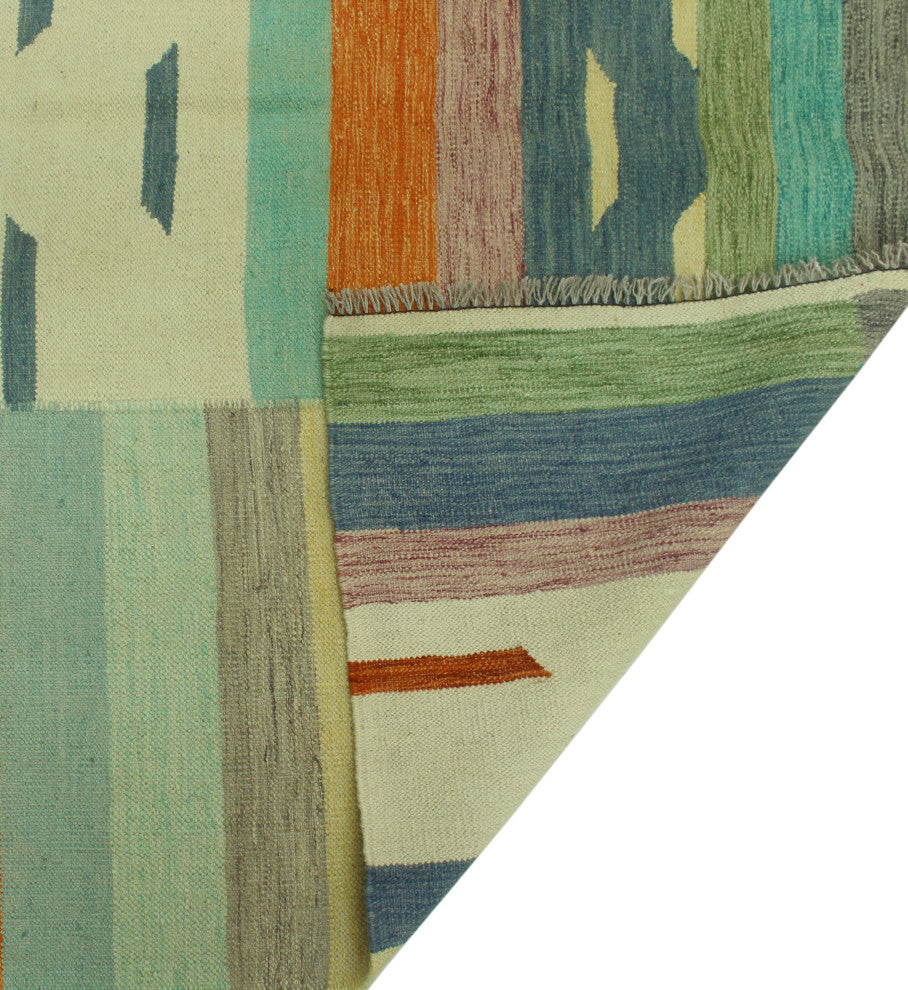 Winchester Kilim Nazgul Ivory/Rust Rug, 5'2x6'8