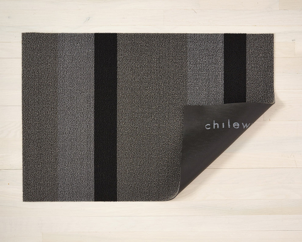 Bold Stripe Shag Mat, Silver and Black, 36"x60"