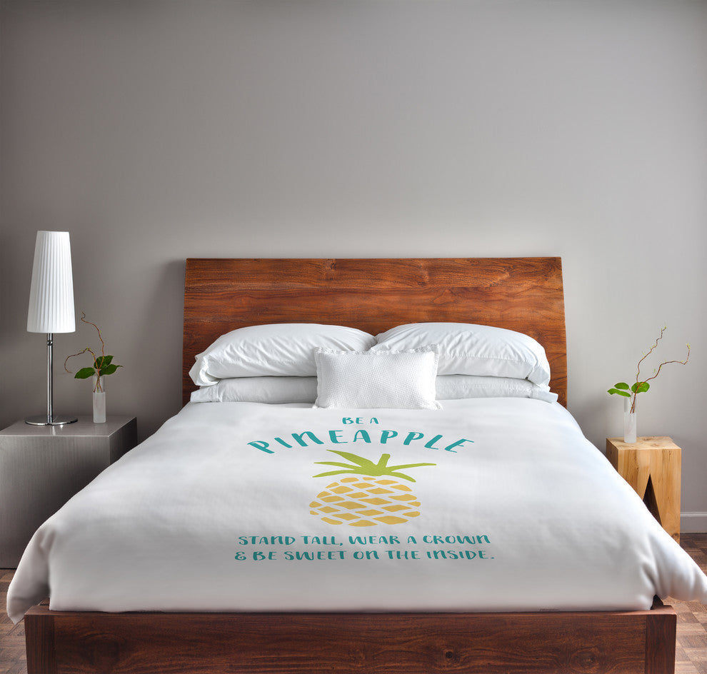 Be A Pineapple, White Lightweight King Duvet Cover
