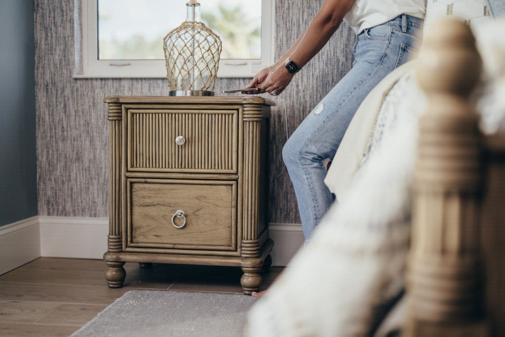 Malibu 2-Drawer Nightstand