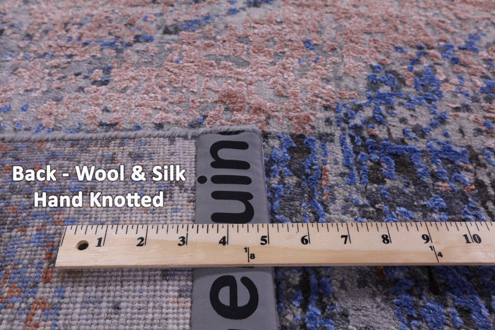 7' 9" X 10' 2" Handmade Wool & Silk Abstract Rug - Q14875
