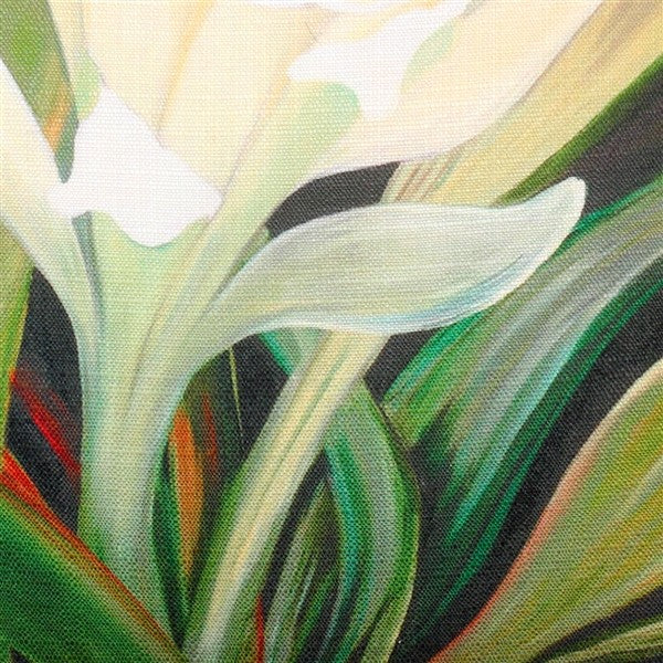 Pillow Decor - Pamianthe Lily 20 x 20 Throw Pillow