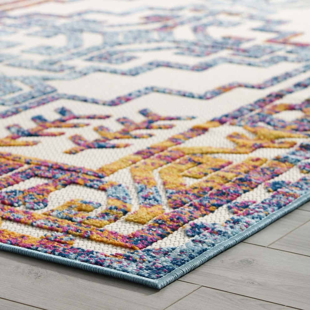 Geometric Southwestern Aztec 8x10 Indoor and Outdoor Area Rug