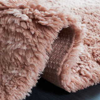 Safavieh Casablanca Collection CSB701U Rug, Pink, 4' x 6'