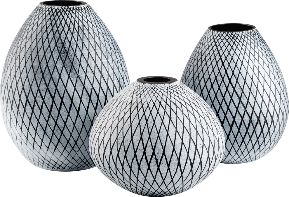 Cyan Design Medium Bozeman Vase 11094, Frosted Gray