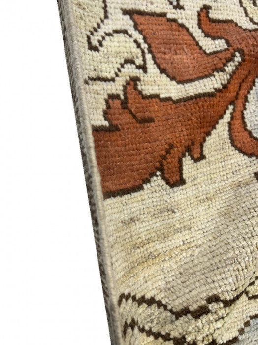 Fine Hand Knotted Persian Sultanabad Rug 5'9"x9'8"