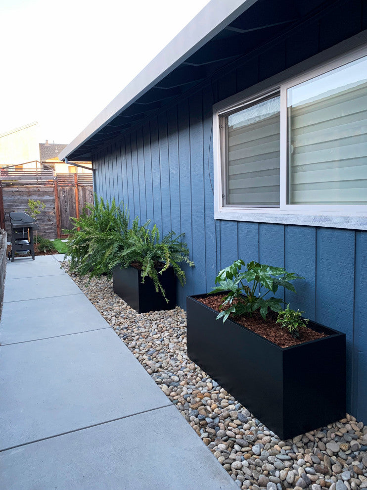 Belmont Rectangle Planter Box, Black, 36"x16"x16"