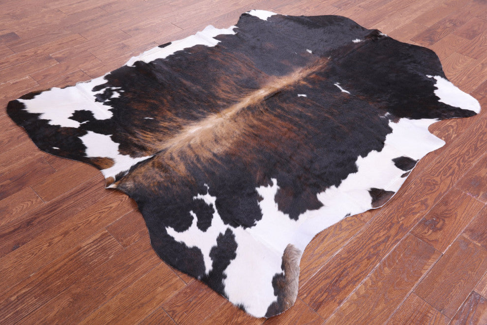 6' 8" X 6' 6" Tricolor Natural Cowhide Rug C2233