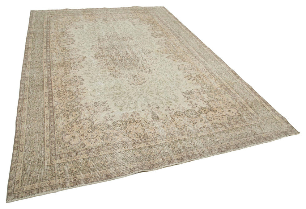 Vintage Turkish Hand-Knotted Rug 7' x 10' 8", 84 in. x 128 in.