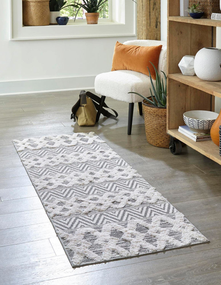 Unique Loom Sabrina Soto Casa  Valencia Area Rug