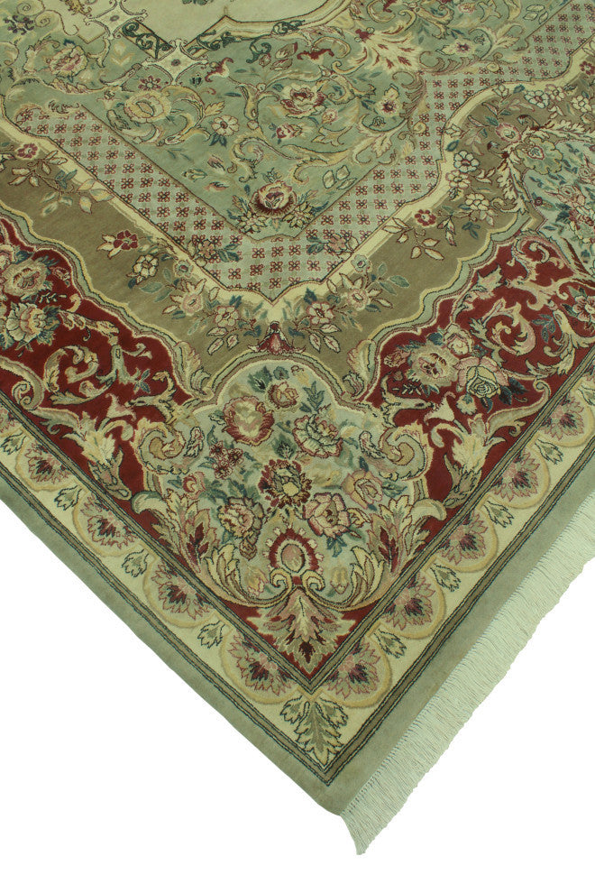 Pak-Persian Dominick Gray/Burgundy Rug, 8'1x9'11