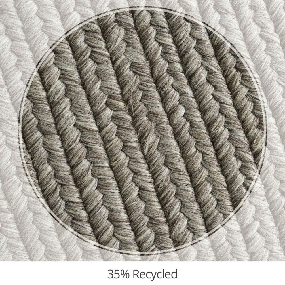 Homespice Decor Slate Indoor/Outdoor Braided Rug 20"x30" Oval