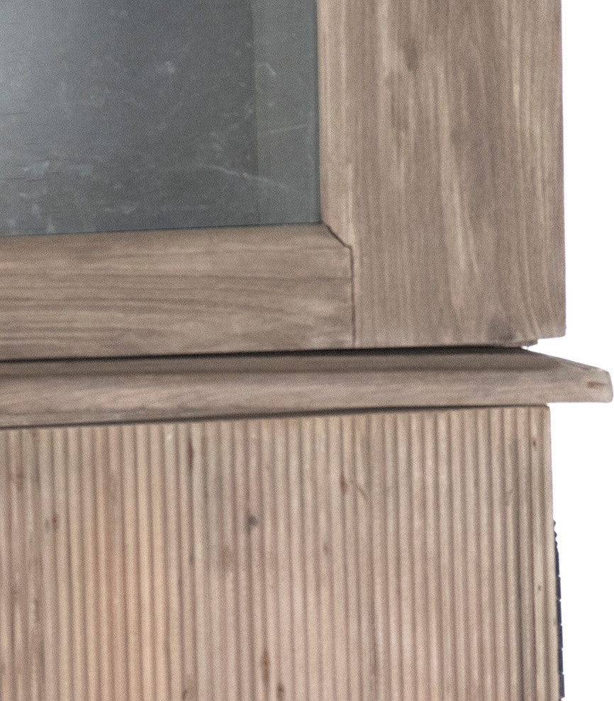 Hugh Cabinet